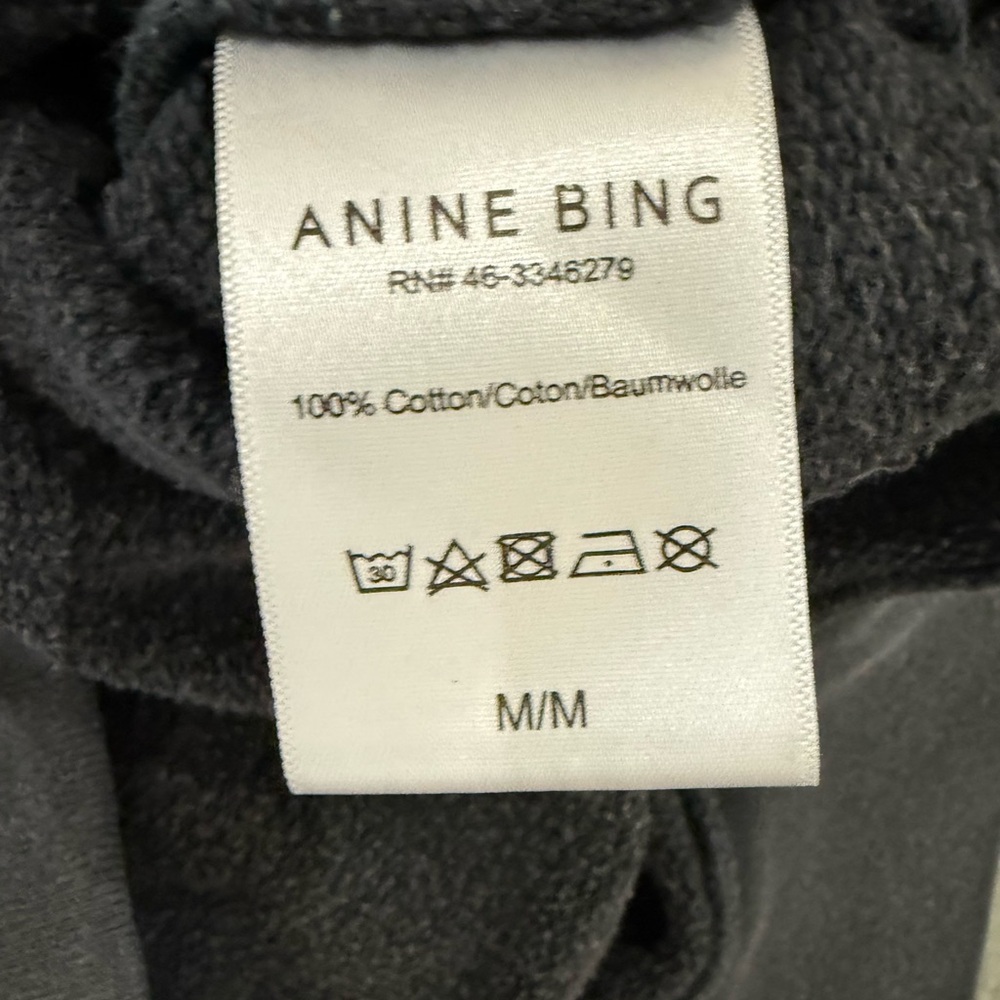 Anine Bing Los Angeles Graphic Crewneck Sweatshirt — Black - Picture 6 of 6